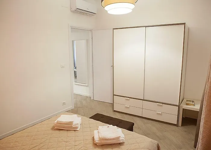 Rhome Merulana Apartment *